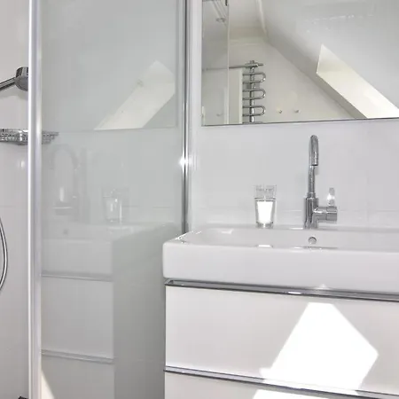 Haus Szameit, Whg 1 *